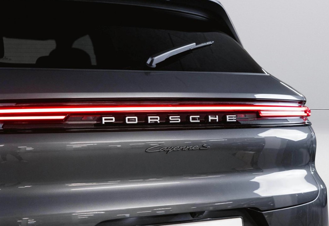 Porsche Cayenne S E-Hybrid - foto 34