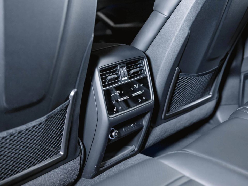 Porsche Cayenne S E-Hybrid - foto 23