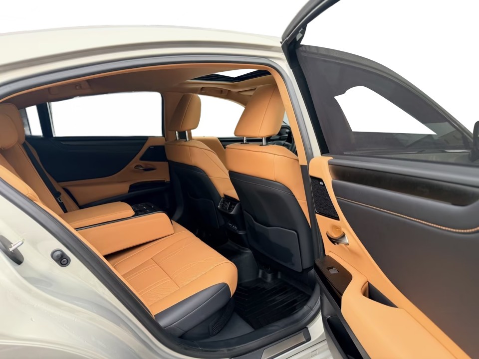 Lexus Seria ES 300h Luxury Line - foto 6