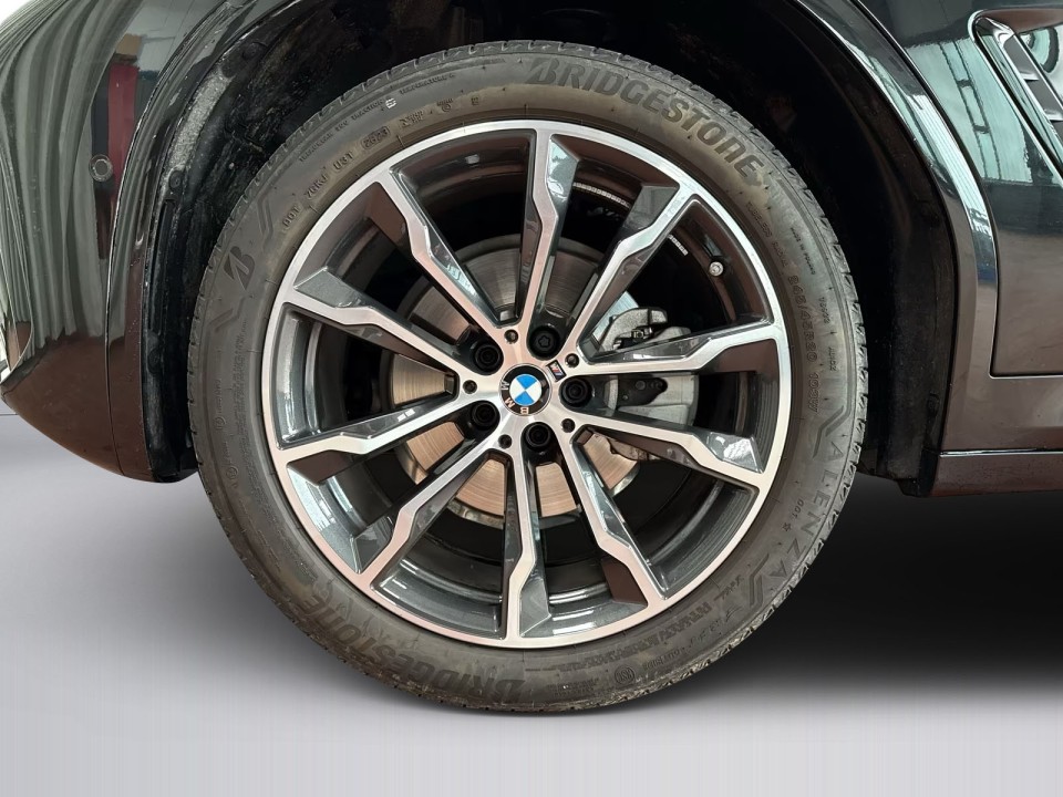 BMW X4 xDrive20d M-Sport - foto 21