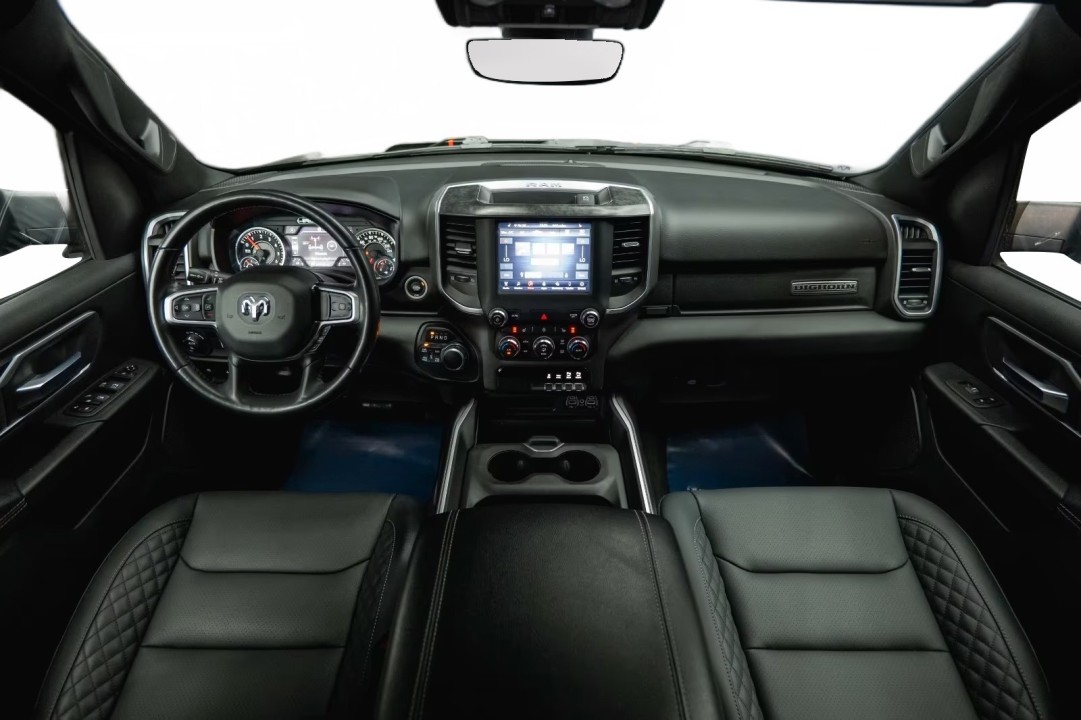 Dodge RAM Limited 5.7 V8 HEMI 4x4 BLACK - foto 19