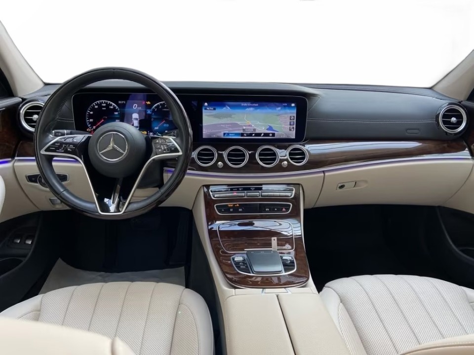 Mercedes-Benz E 300e AMG Line - foto 6