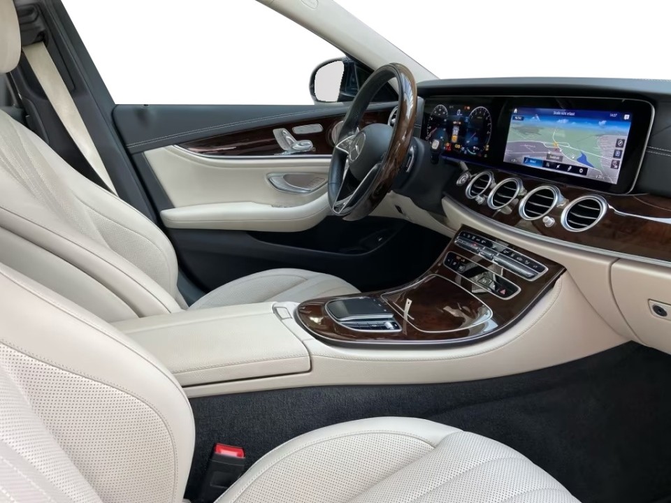 Mercedes-Benz E 300e AMG Line - foto 9