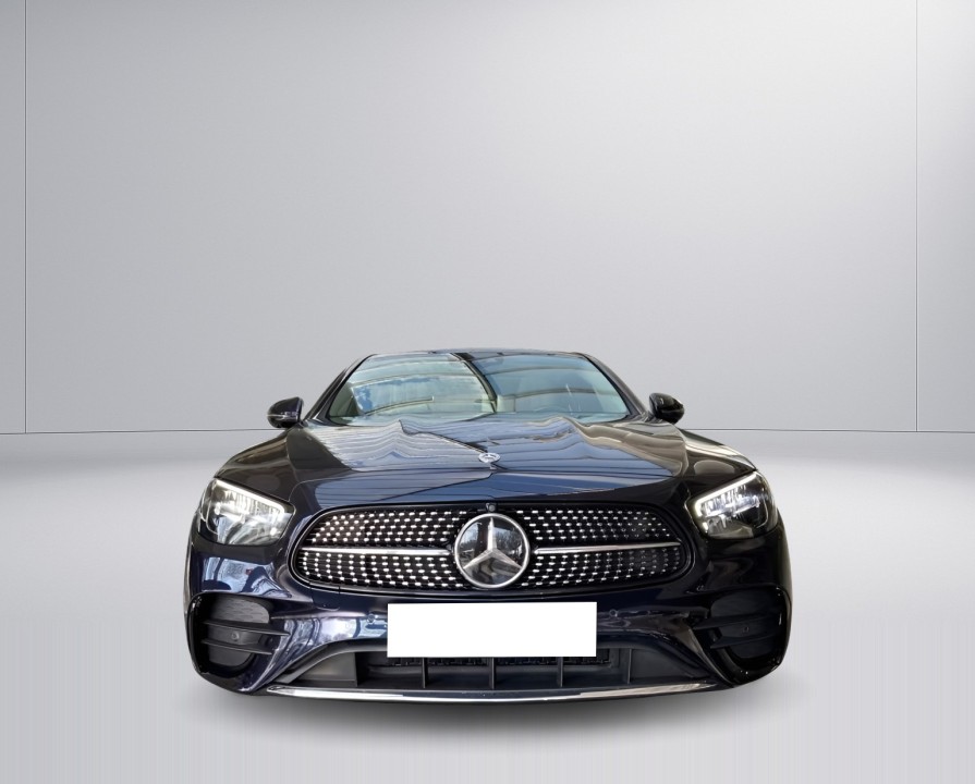 Mercedes-Benz E 300e AMG Line (5)