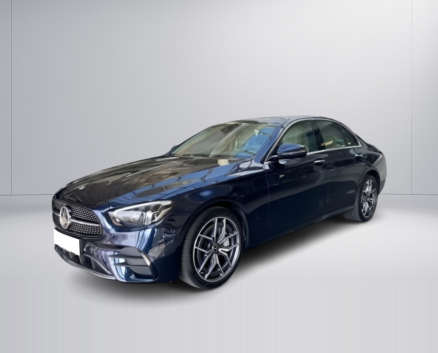 Mercedes-Benz E 300e AMG Line (4)