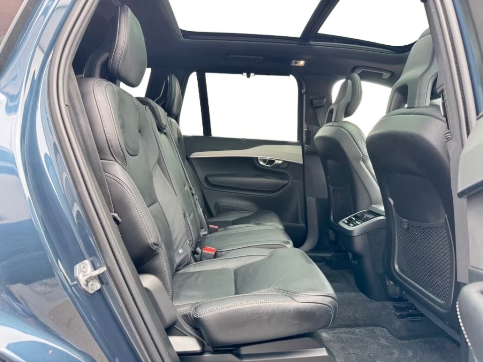 Volvo XC 90 B5 AWD R-Design - foto 6