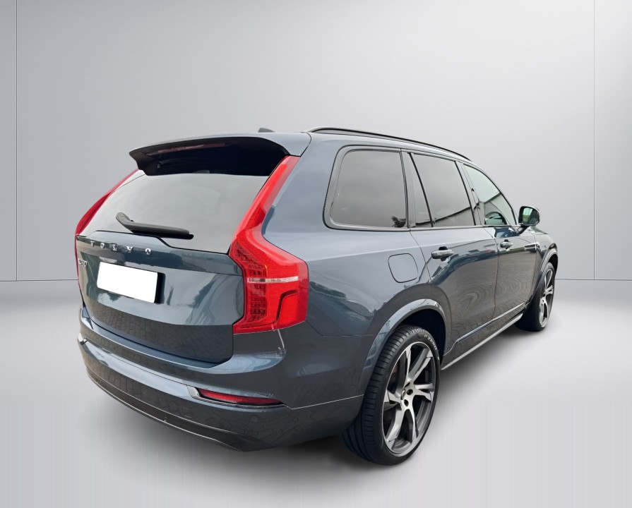 Volvo XC 90 B5 AWD R-Design (3)