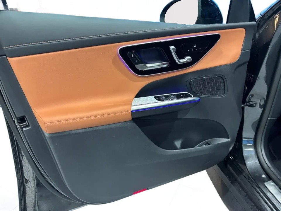 Mercedes-Benz GLC Coupé Mercedes-Benz GLC Coupe 200 4MATIC AMG Line - foto 10