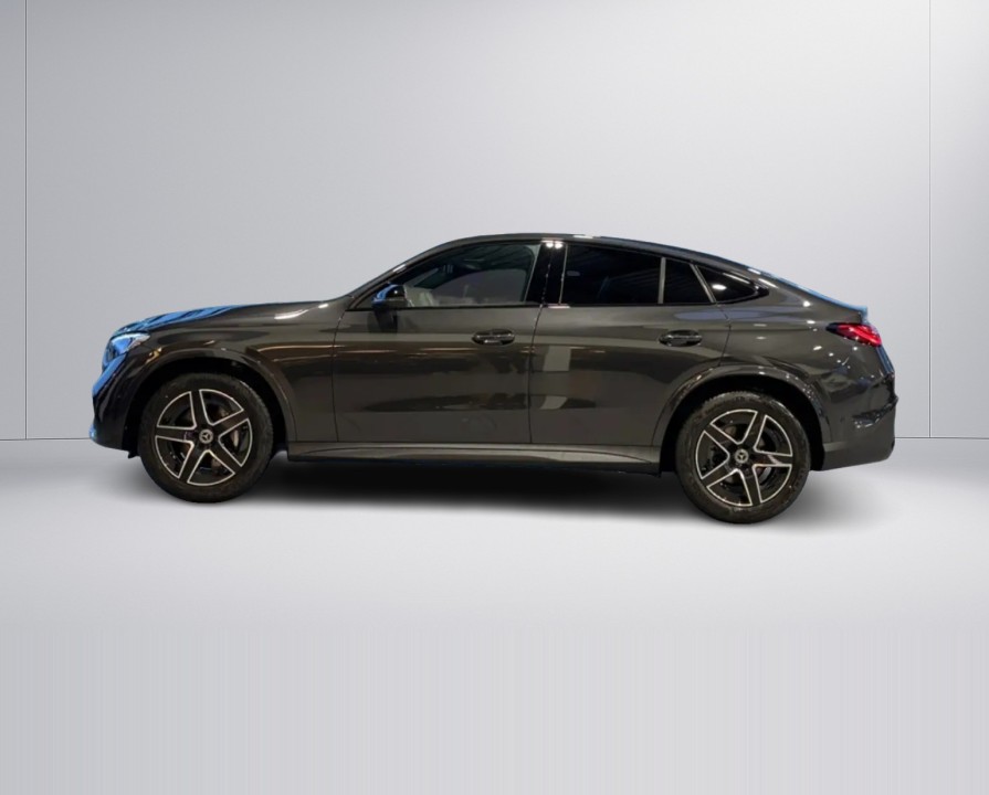 Mercedes-Benz GLC Coupé Mercedes-Benz GLC Coupe 200 4MATIC AMG Line (2)