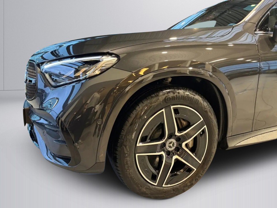 Mercedes-Benz GLC Coupé Mercedes-Benz GLC Coupe 200 4MATIC AMG Line - foto 12