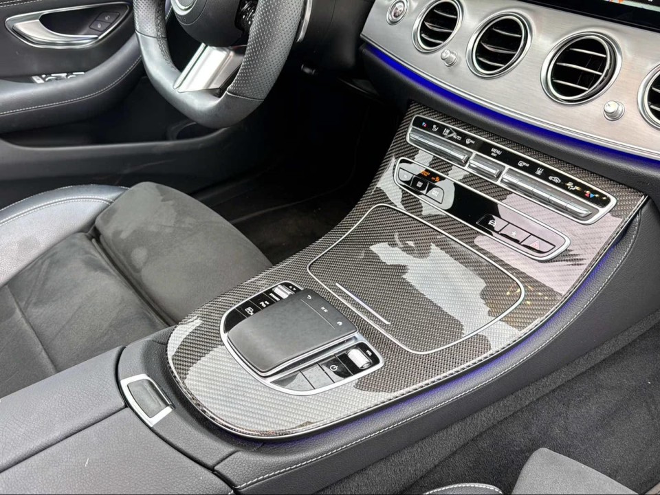Mercedes-Benz E 300e 4MATIC - foto 10
