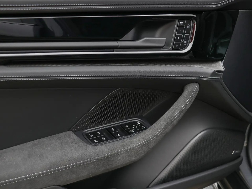 Porsche Panamera GTS - foto 22