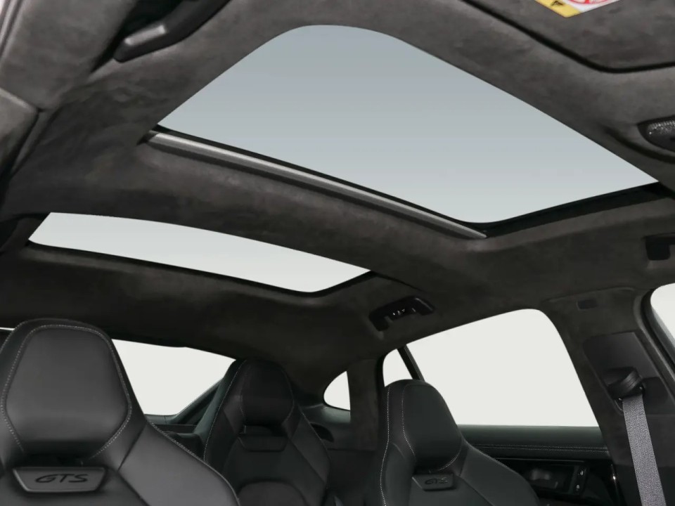 Porsche Panamera GTS - foto 21