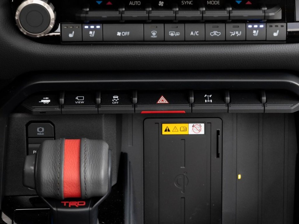 Toyota Tundra TRD PRO - foto 12