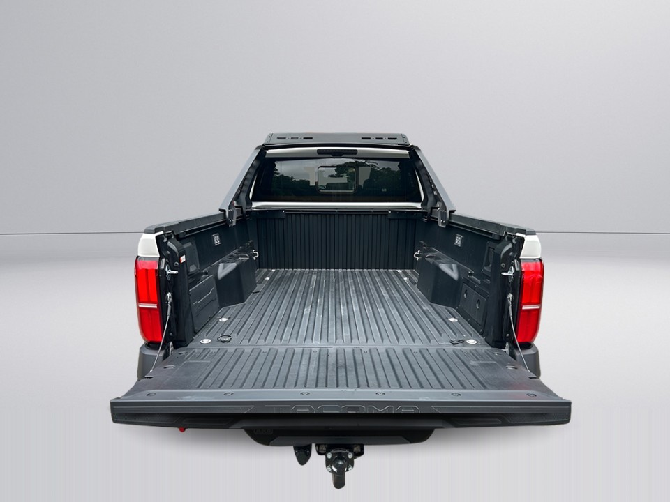 Toyota Tacoma Trailhunter (5)