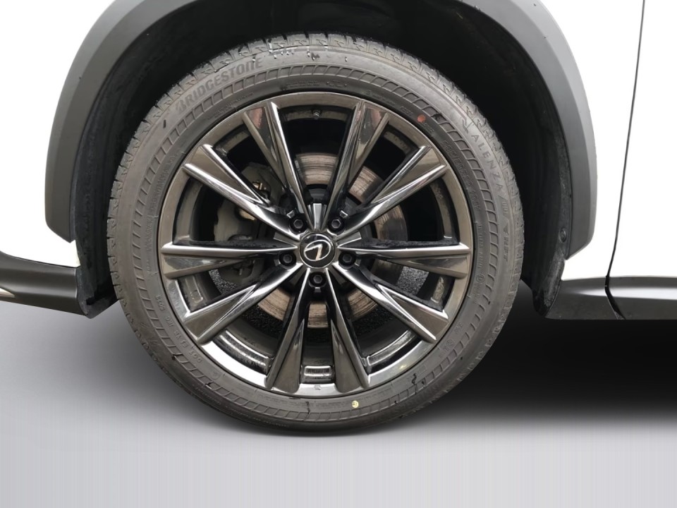 Lexus Seria NX 450h+ AWD F-Sport - foto 23