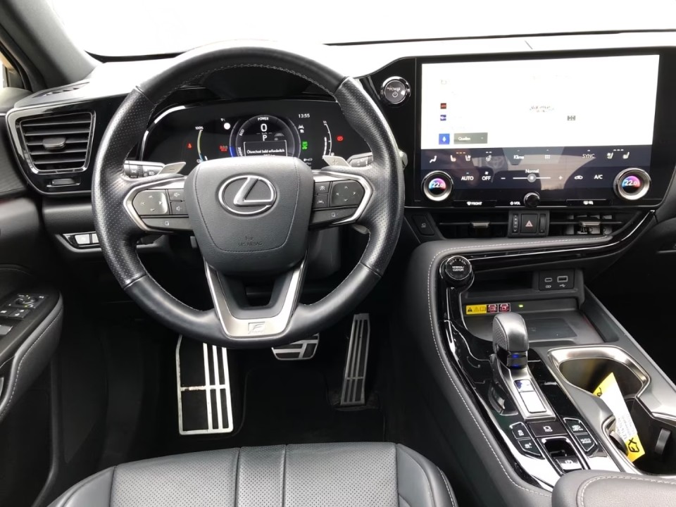 Lexus Seria NX 450h+ AWD F-Sport - foto 13