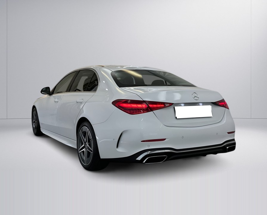 Mercedes-Benz C 300 AMG Line (3)
