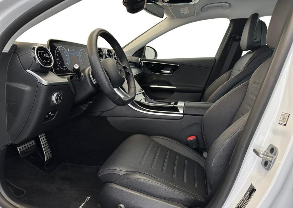 Mercedes-Benz C 300 AMG Line - foto 8