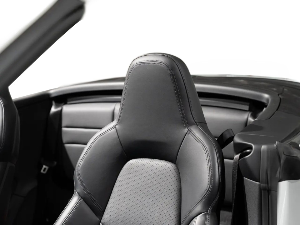 Porsche 911 Carrera Cabriolet - foto 20