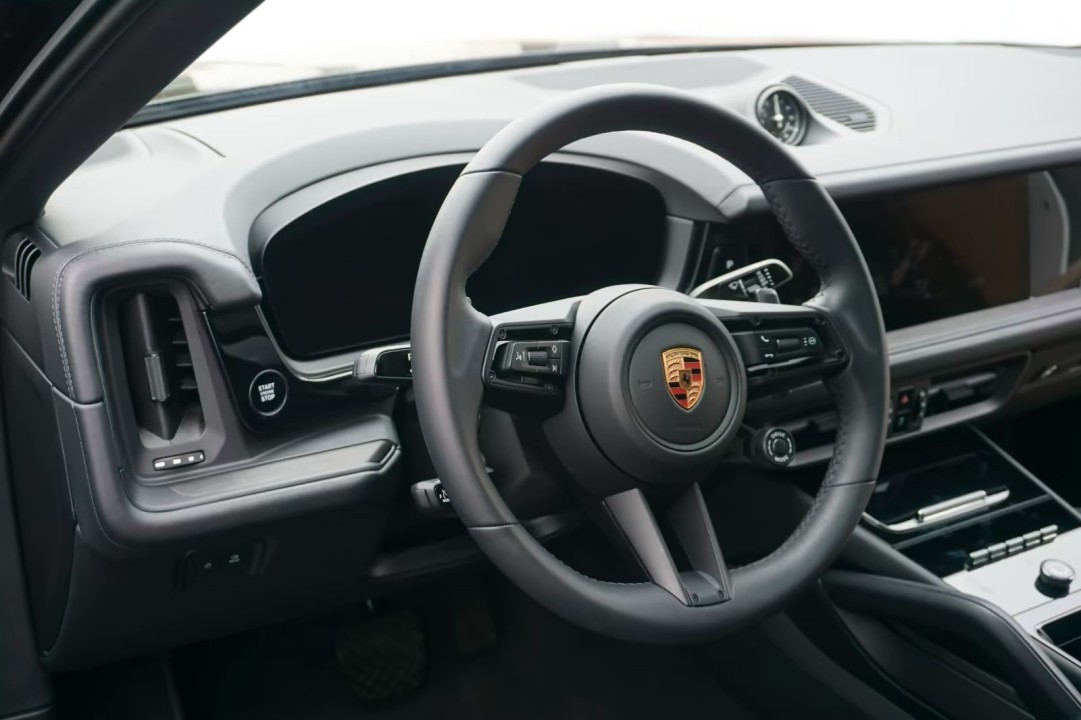 Porsche Cayenne Coupe E-Hybrid Black Edition - foto 18