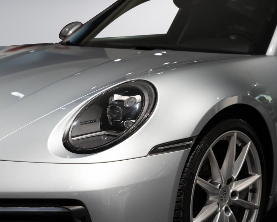 Porsche 911 Carrera - foto 22