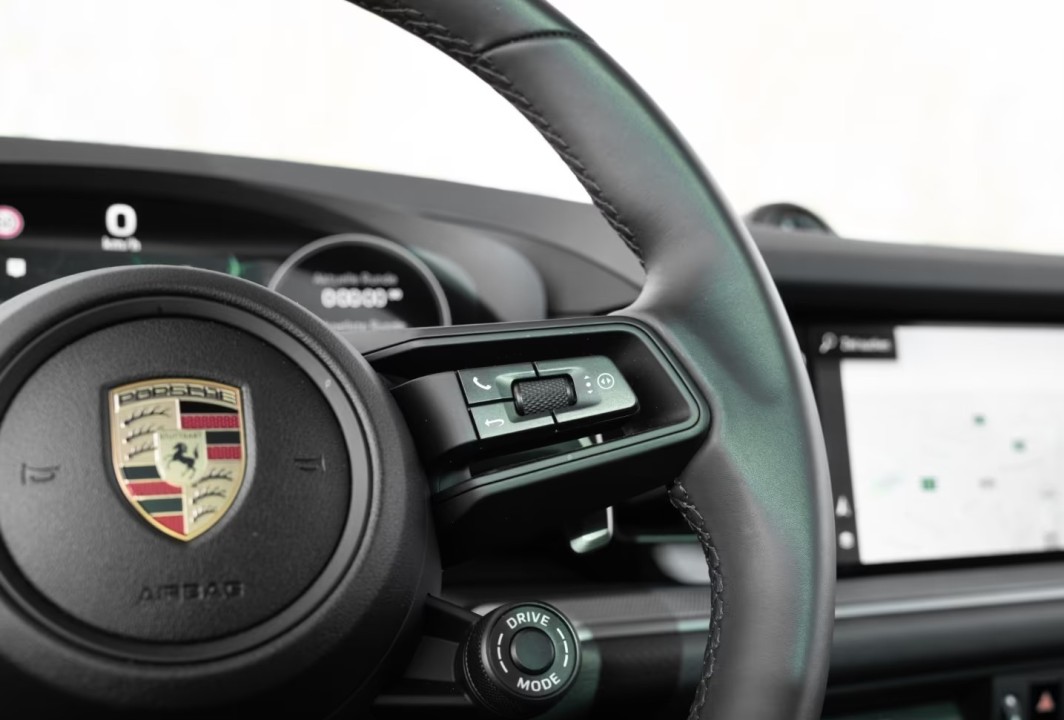 Porsche Cayenne Coupe E-Hybrid - foto 11