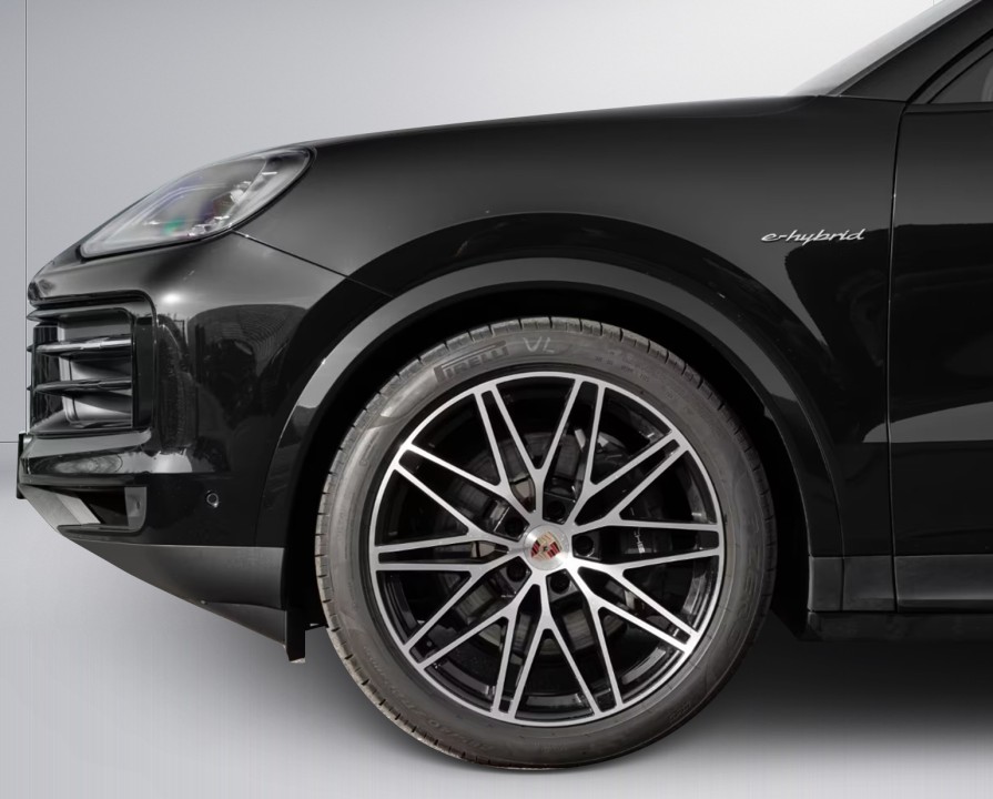 Porsche Cayenne Coupe E-Hybrid - foto 30