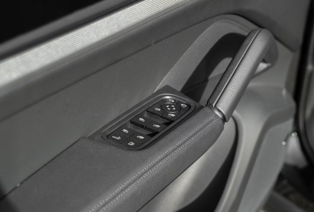 Porsche Cayenne Coupe E-Hybrid - foto 24