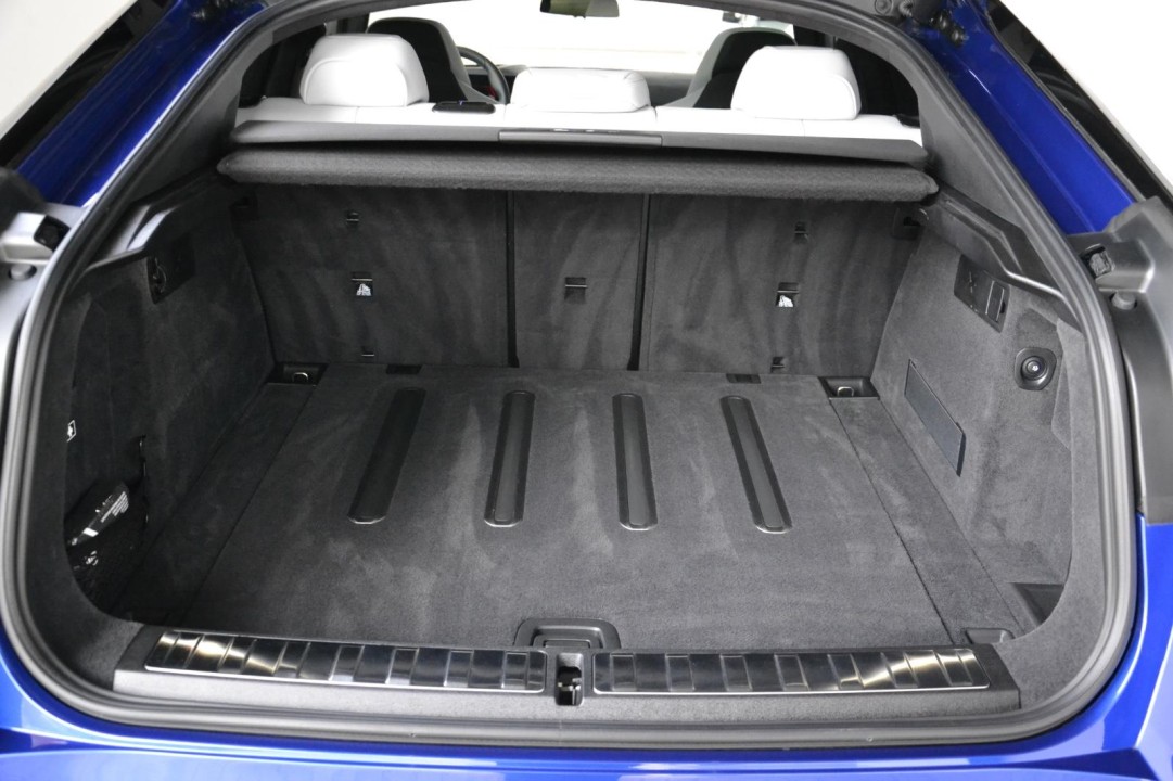 BMW X6 M Competition - foto 40