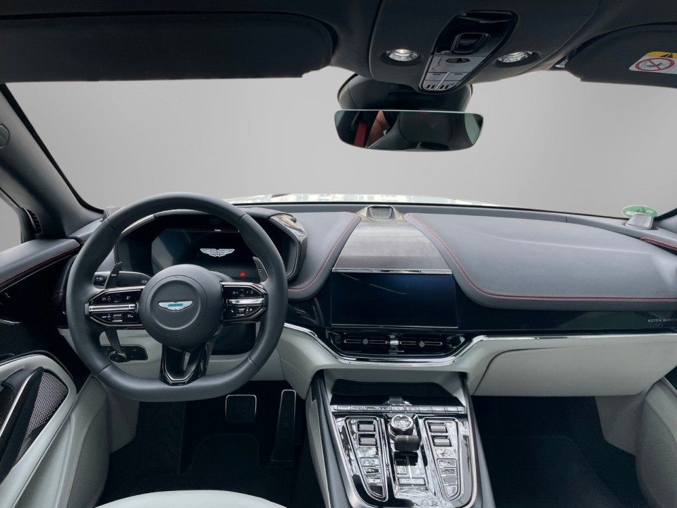 Aston Martin DBX - foto 13