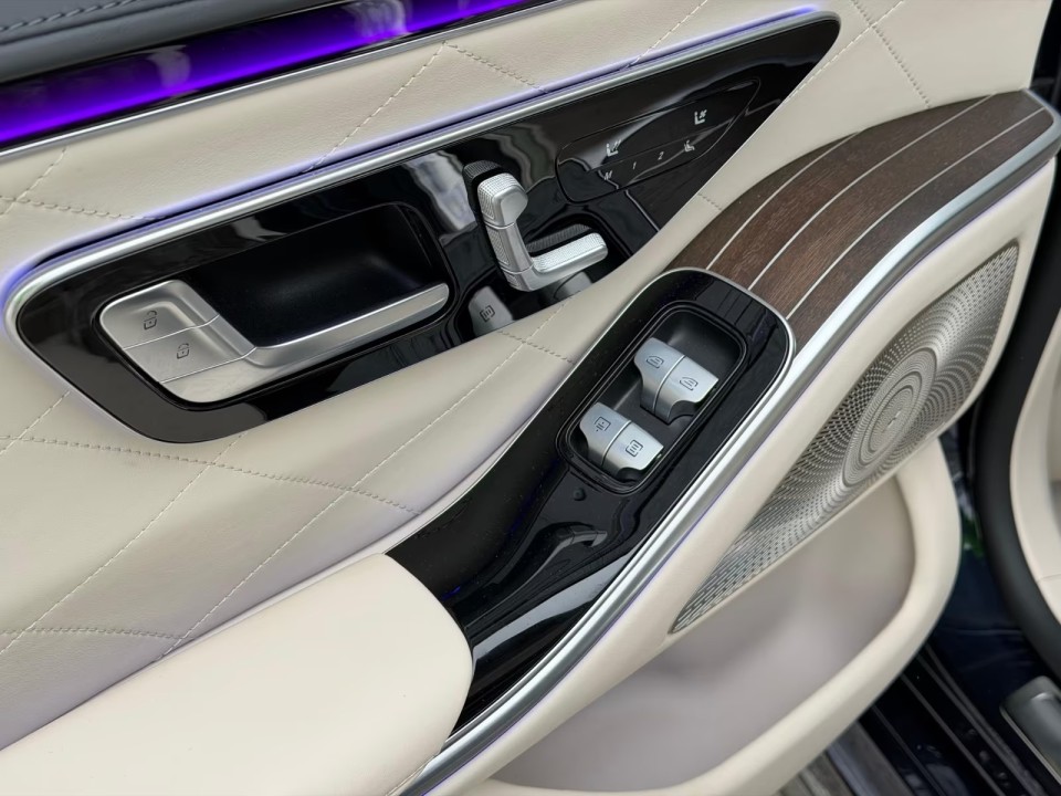 Mercedes-Benz S 450e Long AMG Line - foto 33