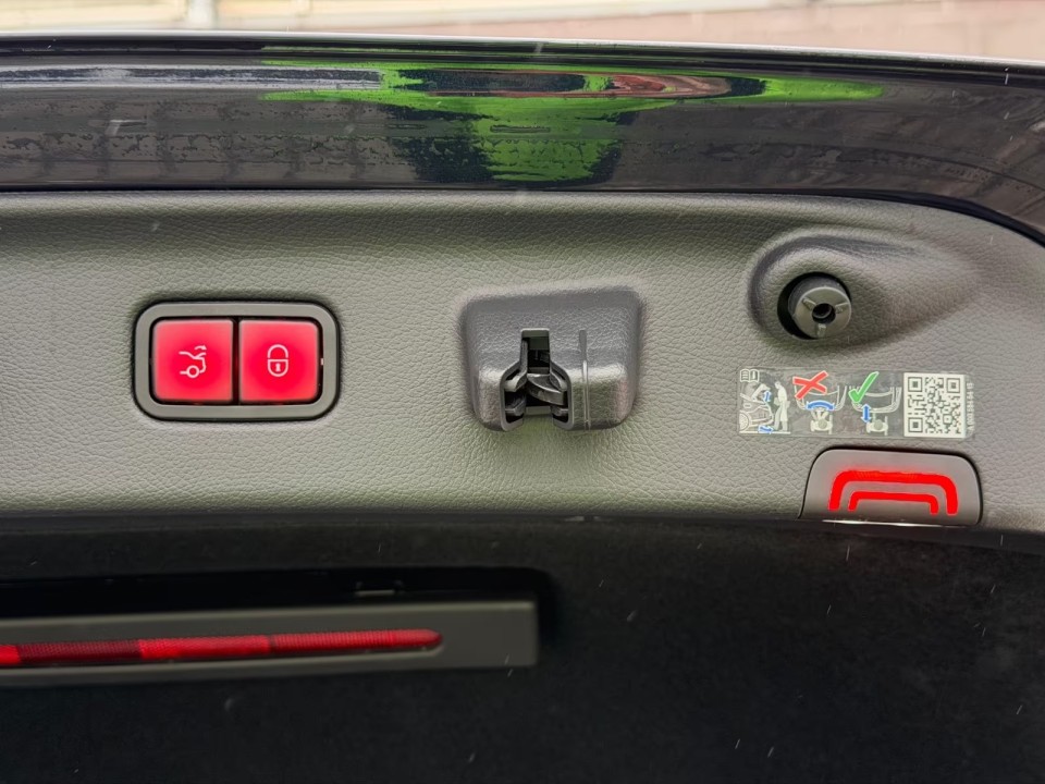 Mercedes-Benz S 450e Long AMG Line - foto 37