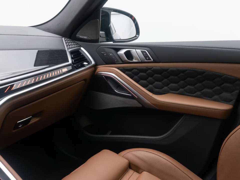 BMW X6 M Competition - foto 29