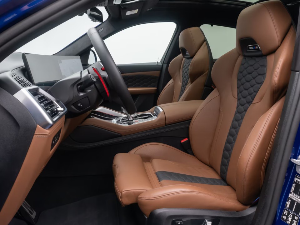 BMW X6 M Competition - foto 12