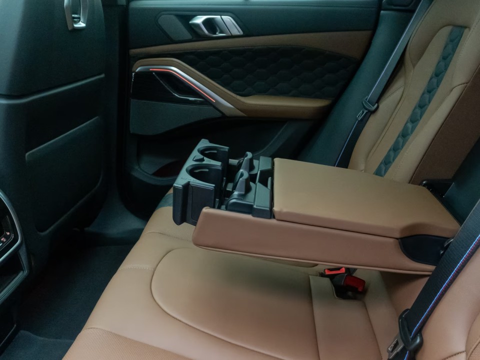 BMW X6 M Competition - foto 26