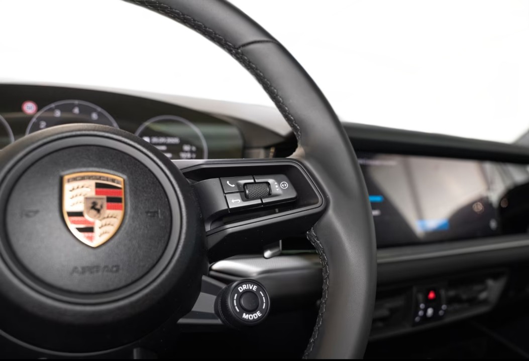 Porsche Cayenne Coupe E-Hybrid - foto 12