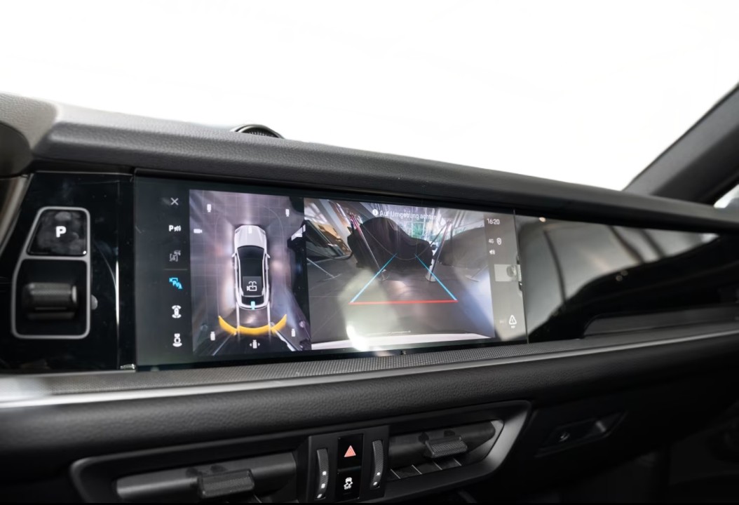 Porsche Cayenne Coupe E-Hybrid - foto 16