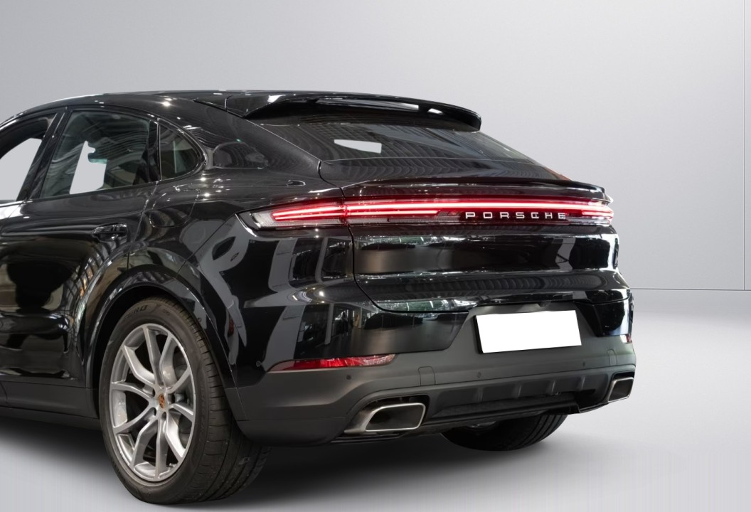 Porsche Cayenne Coupe E-Hybrid - foto 24