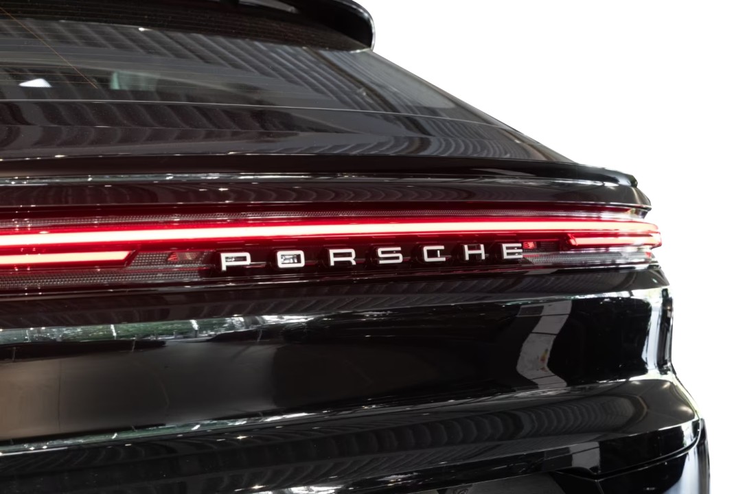 Porsche Cayenne Coupe E-Hybrid - foto 27