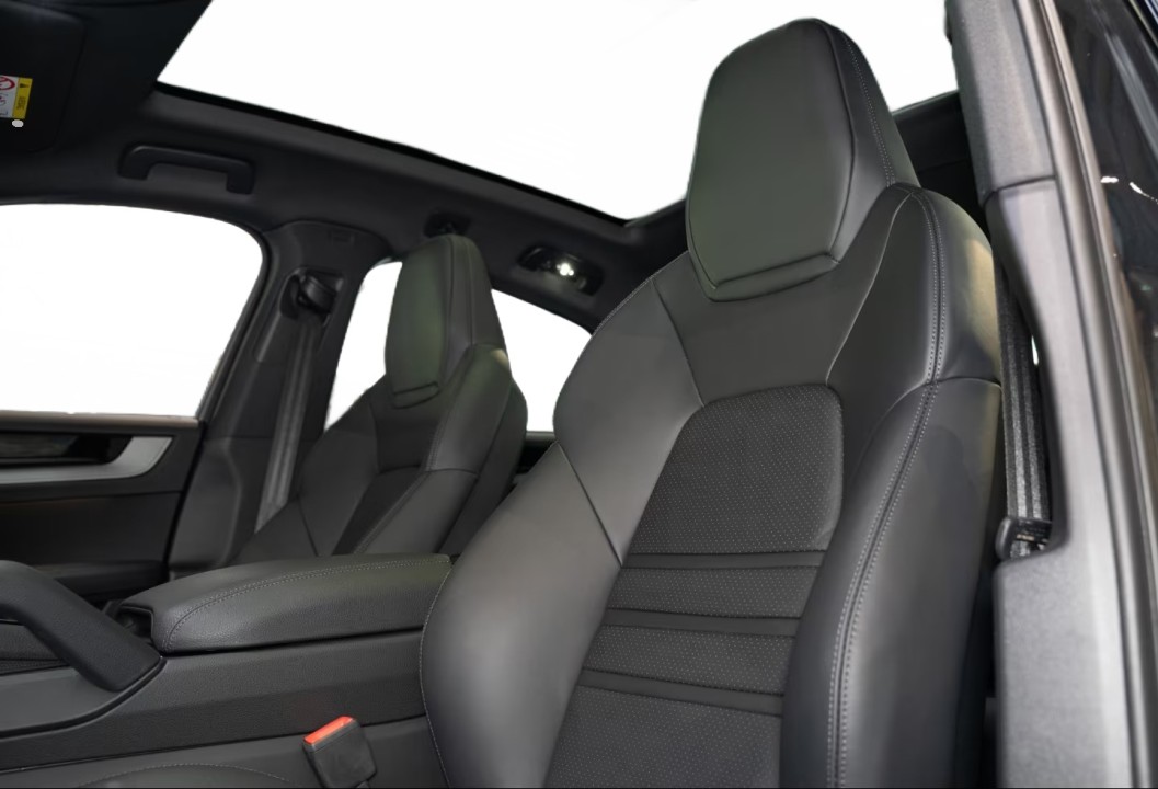 Porsche Cayenne Coupe E-Hybrid - foto 6