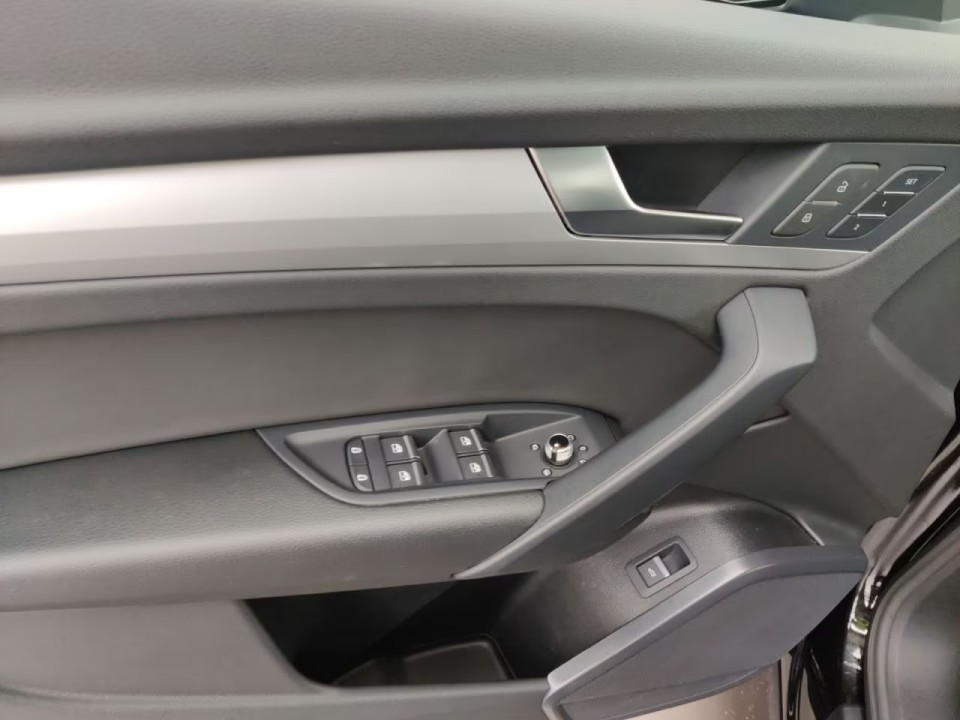 Audi Q5 Sportback 45 TFSI Quattro - foto 12