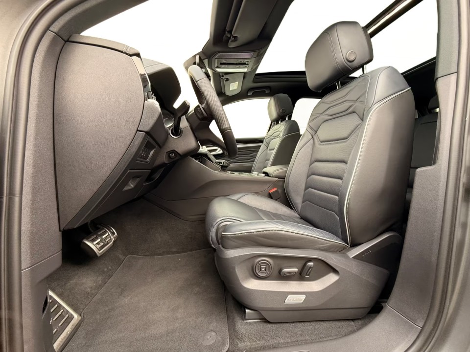 Volkswagen Touareg V6 TDI R-Line - foto 18