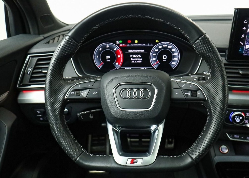 Audi SQ5 TDI quattro - foto 11