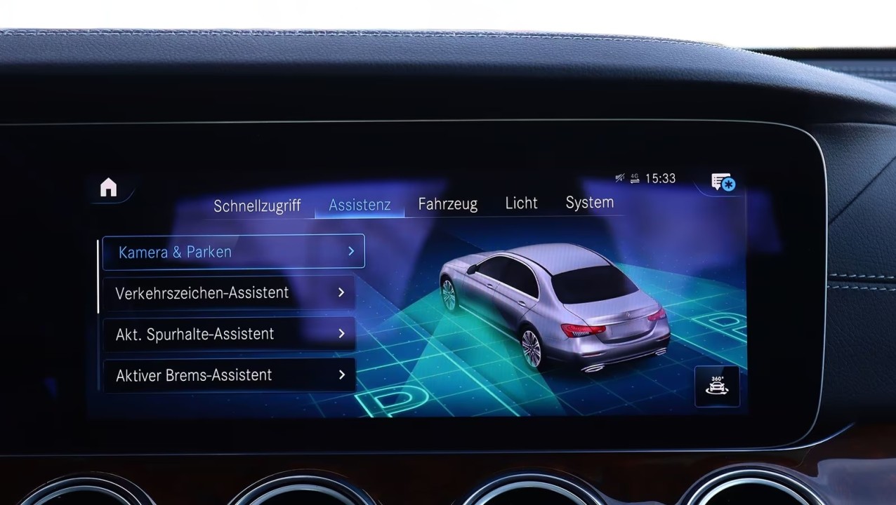 Mercedes-Benz E 300de 4MATIC AMG - foto 16