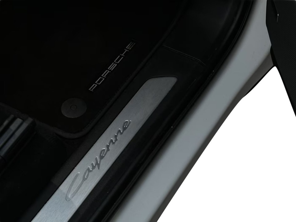 Porsche Cayenne E-Hybrid - foto 23