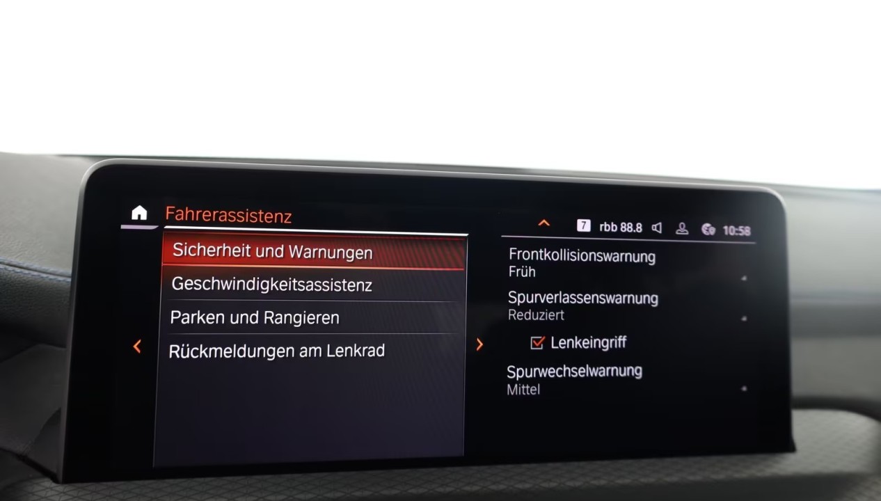 BMW X3 xDrive30e M-Sport - foto 17