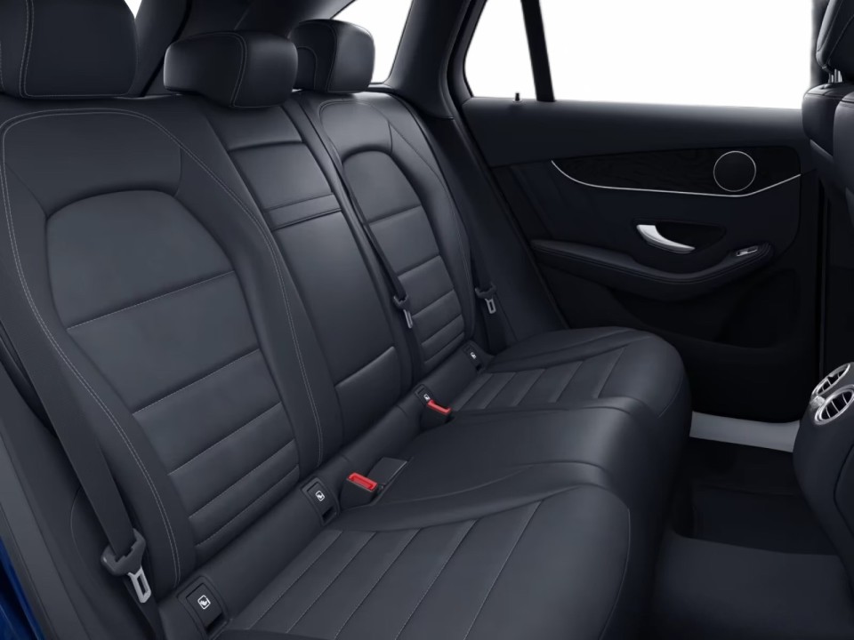 Mercedes-Benz GLC 300e 4MATIC AMG Line - foto 13