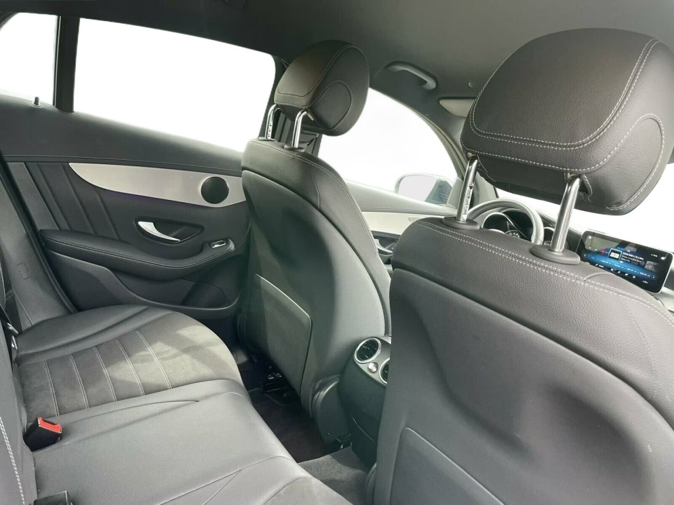 Mercedes-Benz GLC Coupé 300e 4MATIC AMG Line - foto 10