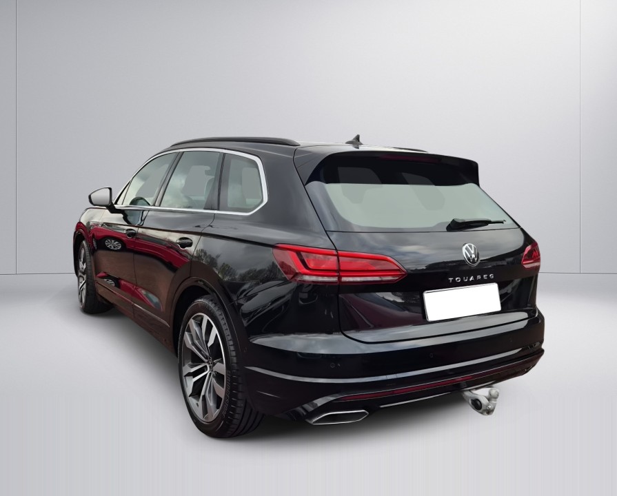 Volkswagen Touareg 3.0 TDI R-Line 4Motion (3)